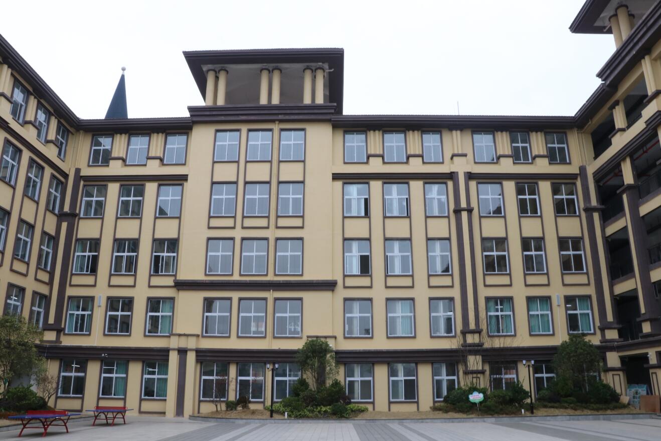 �л�����